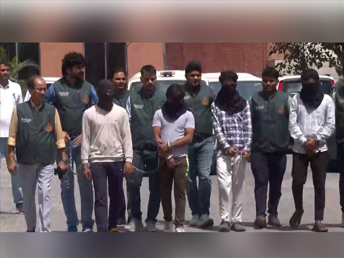 Delhi Police Special Cell uncovers Pakistani links to terror module; arrests five
